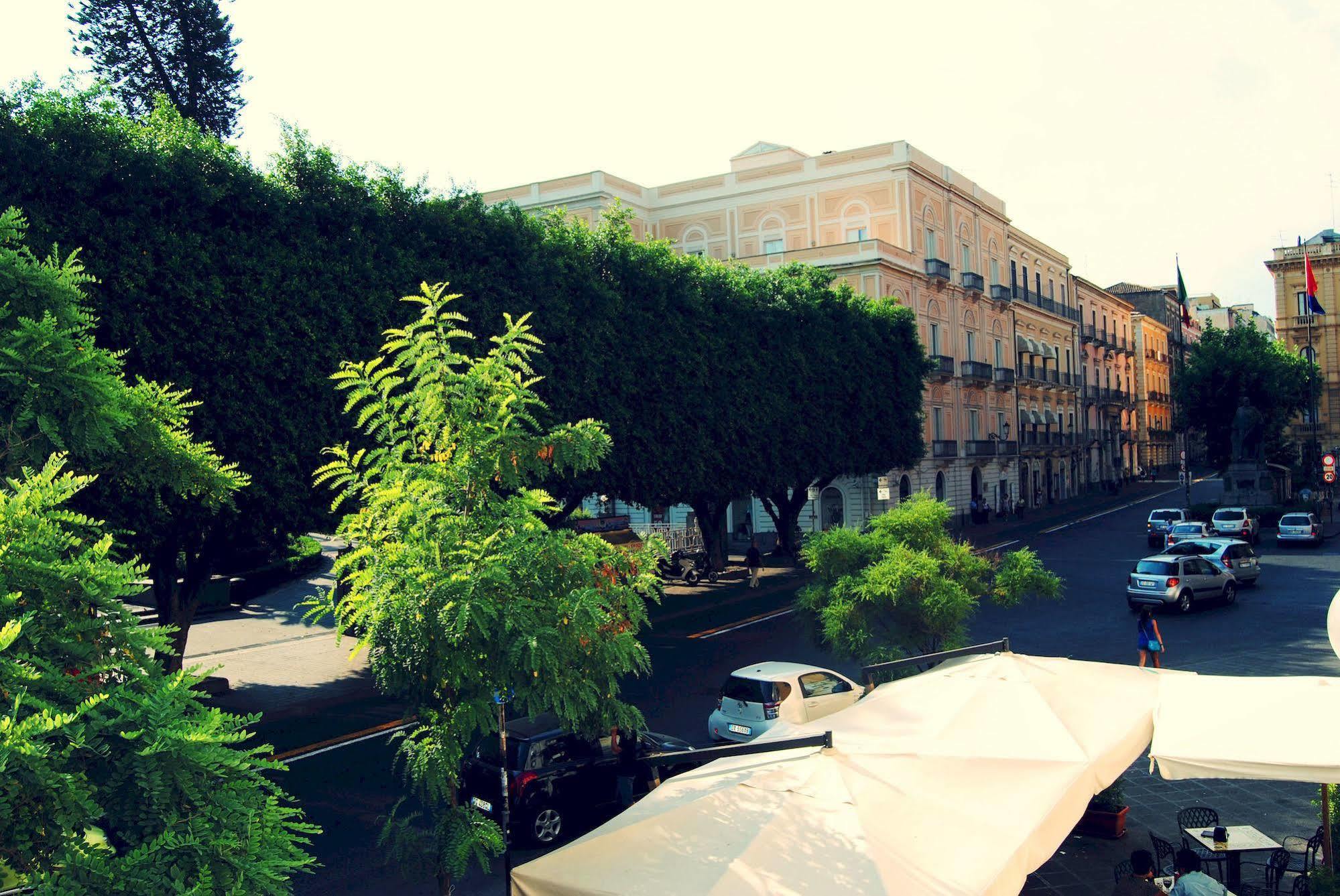 B&B Massimo Centro Catania Exterior foto